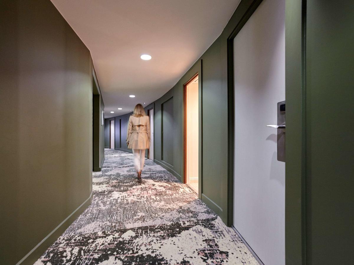 Mercure Paris La Defense Courbevoie Exterior photo